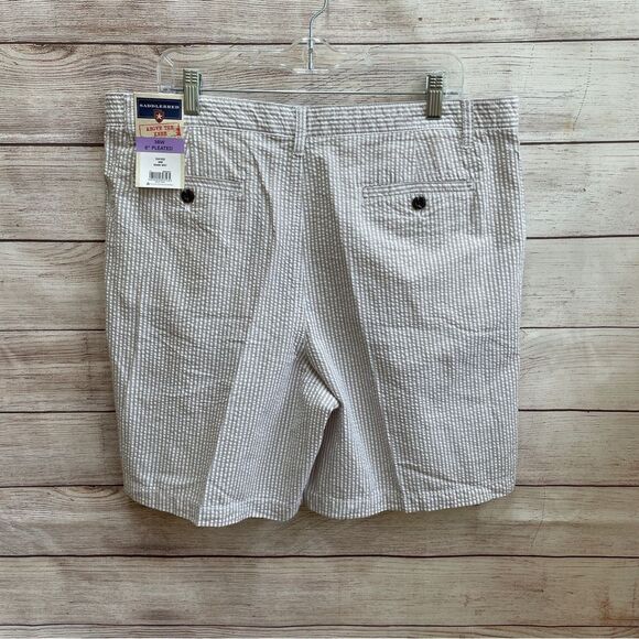 NEW‎ WITH TAGS SADDLEBRED TAN AND WHITE SEERSUCKER SHORTS - Picture 3 of 4
